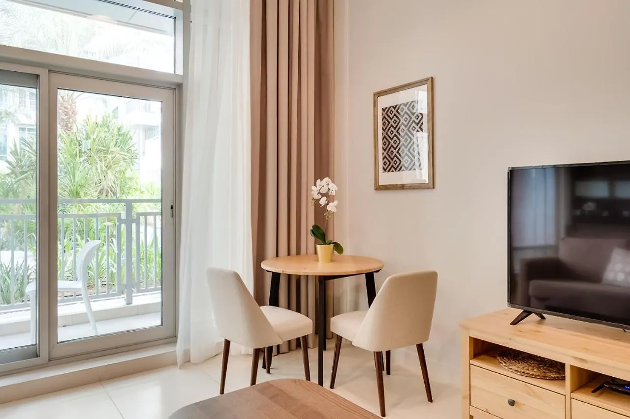 Apartment Oskena Vacation Homes -The Lofts Boulevard Downtown Dubai